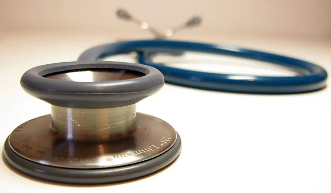 Tiesībsardze Karina Palkova: Skolas medmāsām ir tiesības injicēt skolēniem ārsta nozīmētas zāles