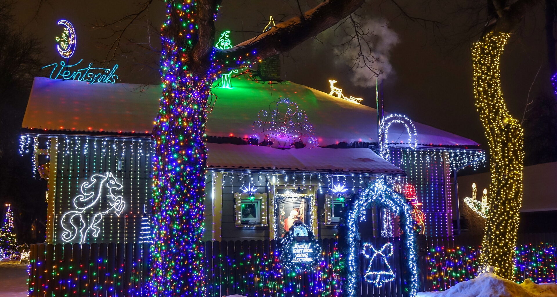 Noslēdzies konkurss “Ziemassvētki 2025” – apbalvoti skaistākie Ziemassvētku noformējumi Ventspils pilsētā