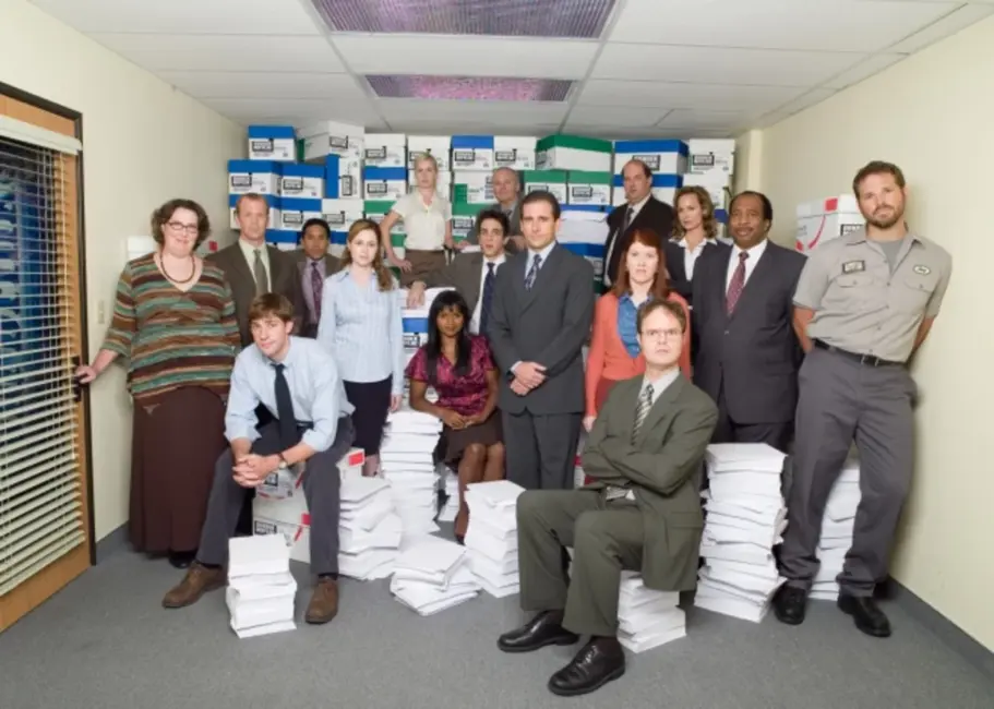 Vai Maikls, Džims un Pema joprojām strādā “Dunder Mifflin”? Seriāla “Ofiss” aktieru dzīve pēc filmēšanas beigām