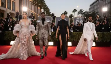 “Zelta globusu” 2026: pārsteidzošākie un drosmīgākie tērpi uz sarkanā paklāja