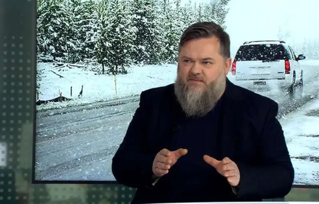 Ziemas ceļu izaicinājumi: kāpēc palēnināta braukšana var liecināt par bīstamu situaciju