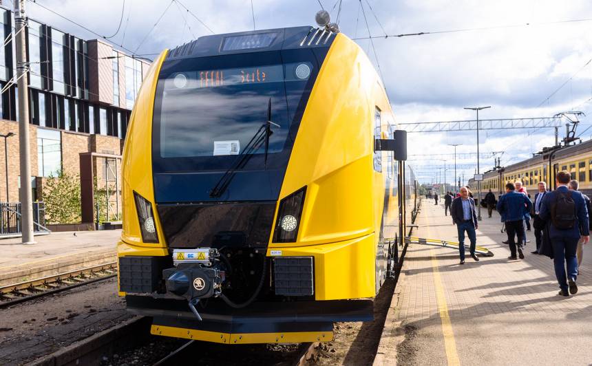 No nākamās nedēļas vilcienu biļetes kļūs dārgākas — Santa