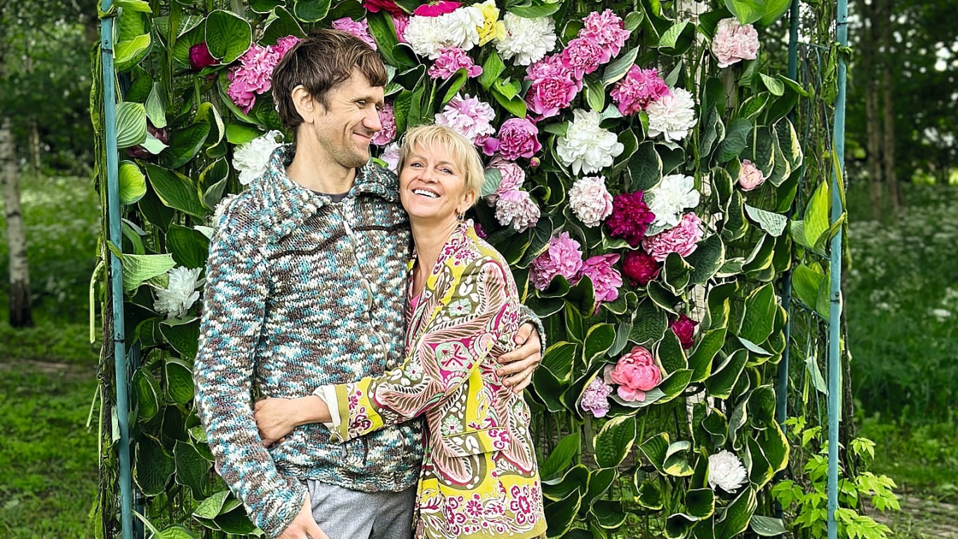 «Mana otrā laulība balstījās tikai uz kaisli.» Una Ulme atklāti par trešo vīru un mīlestību jau 15 gadus — Santa