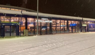 Tūkstošiem tūristu iesprūduši Lapzemē