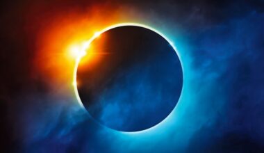 Zeme uz 6 minūtēm iegrims tumsā: kur un kad vērot gadsimta garāko aptumsumu