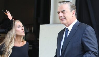 "Pie velna Sāru Džesiku Pārkeri!" – Kriss Nots arī reālajā dzīvē uzvedas kā Misters Lieliskais