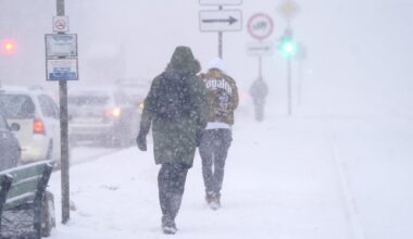 Aktualizēts dzeltenais sniega brīdinājums; Kurzemē sniegputenis apgrūtina braukšanu