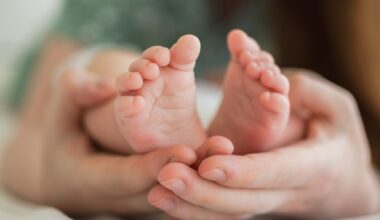 Rīgas Dzemdību namā pirmā šogad piedzimusi meitenīte