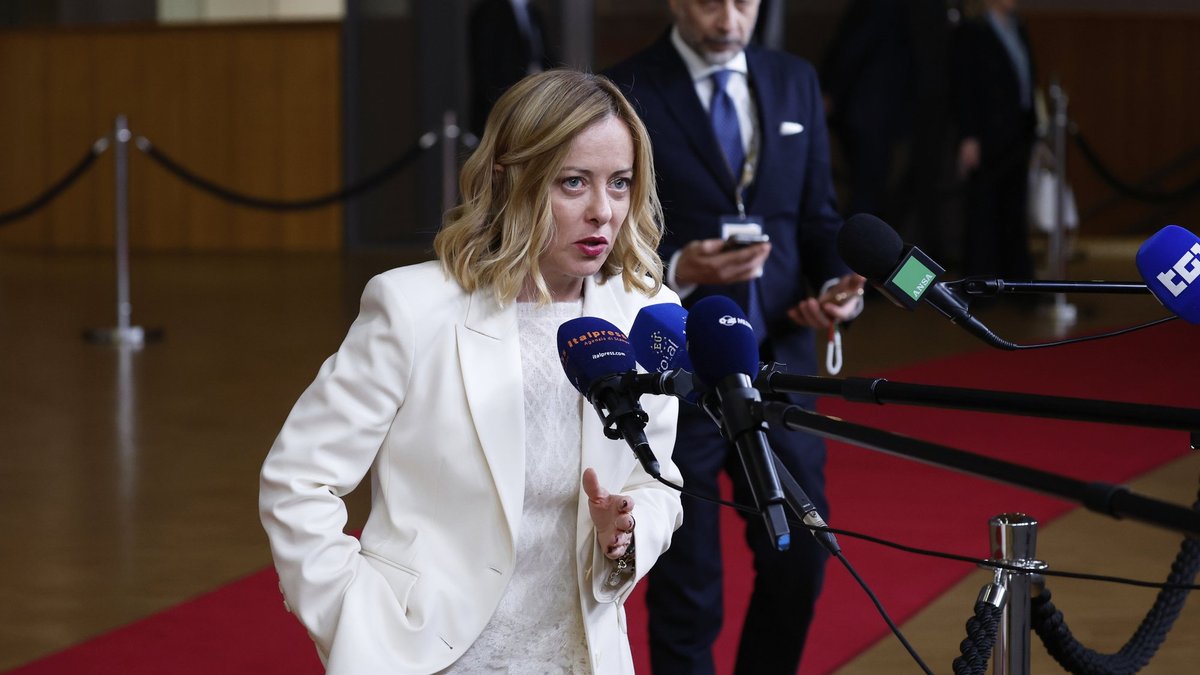 Meloni aicina ES atjaunot dialogu ar Maskavu