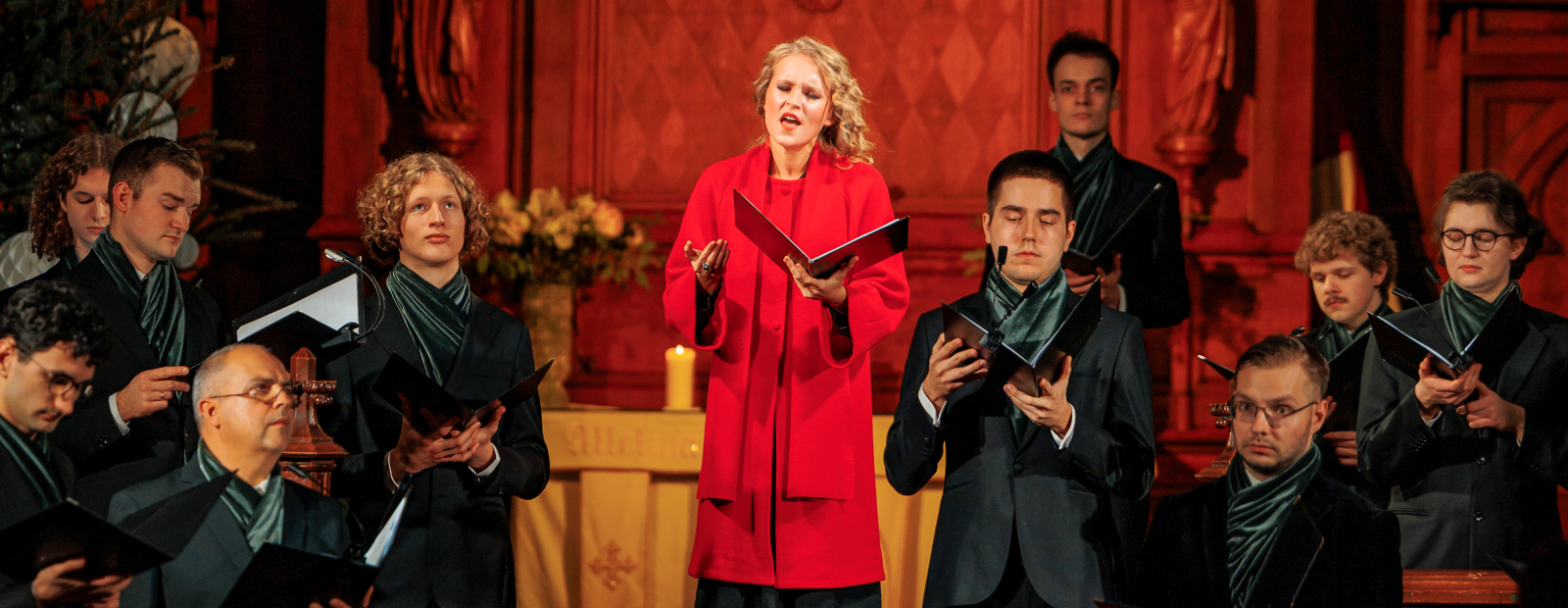 Apcer cilvēka mūža meklējumu ceļu. Izskan Aleksandras Špicbergas jaunais garīgās mūzikas koncertuzvedums / Diena