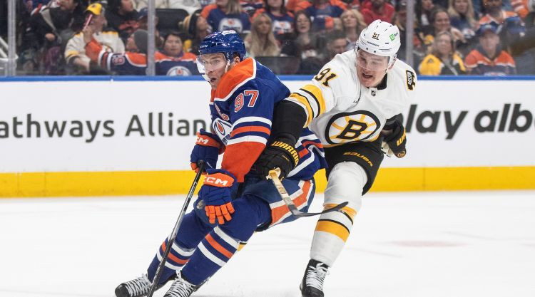 Makdeivids izcilo mēnesi noslēdz ar filigrānu piespēli, 70. punkts arī Makinnonam – Hokejs – Sportacentrs.com