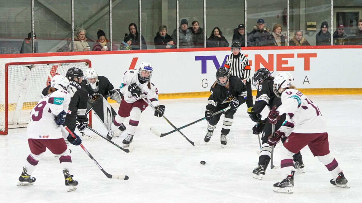 Latvietes četras ripas iemet arī jaunzēlandietēm – Hokejs – Sportacentrs.com