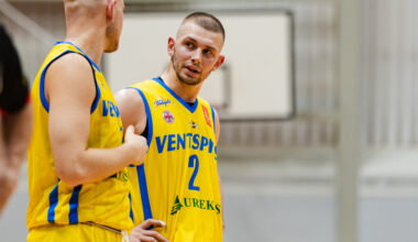Nervozā galotnē "Ventspils" nenotur vadību un ar viena metiena tiesu piekāpjas "Ogrei" – Basketbols – Sportacentrs.com