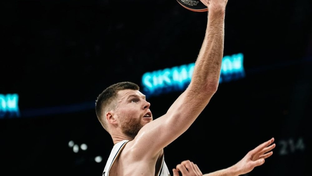 Bertānam tālmetiens ″Dubai″ uzvarā pār Žagara klubu – Basketbols – Sportacentrs.com