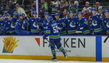 Bļugers mazākumā tiek pie ceturtajiem vārtiem sezonā, Šilovs kaldina ''Penguins'' panākumu – Hokejs – Sportacentrs.com