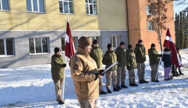 Kamēr atceramies barikāžu drosmi un vienotību, tikmēr Latvija stāv stipra / Brīvā Daugava