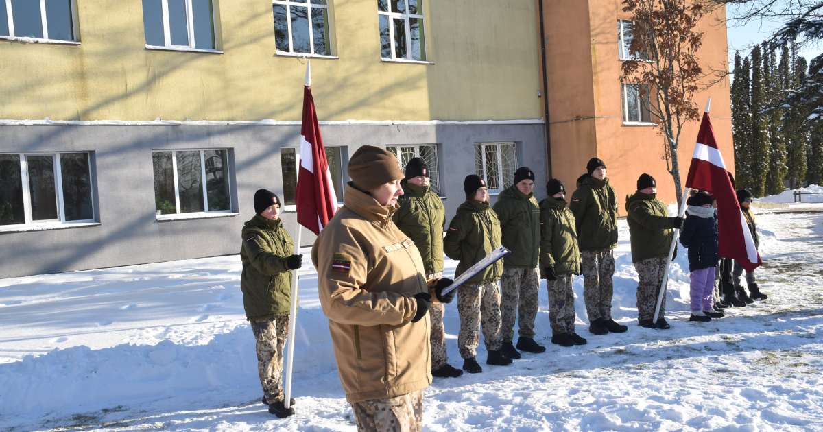 Kamēr atceramies barikāžu drosmi un vienotību, tikmēr Latvija stāv stipra / Brīvā Daugava