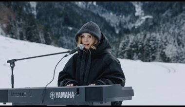 Dziedātāja Marta publicē dziesmu A Little Blue un Alpos filmētu videoklipu / Diena