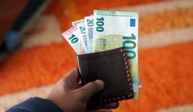 Banku pārstāvji publicē iemeslus kādēļ 2026. gadā jūsu maksājums var tikt nodots izskatīšanai vai vispār pat atcelts