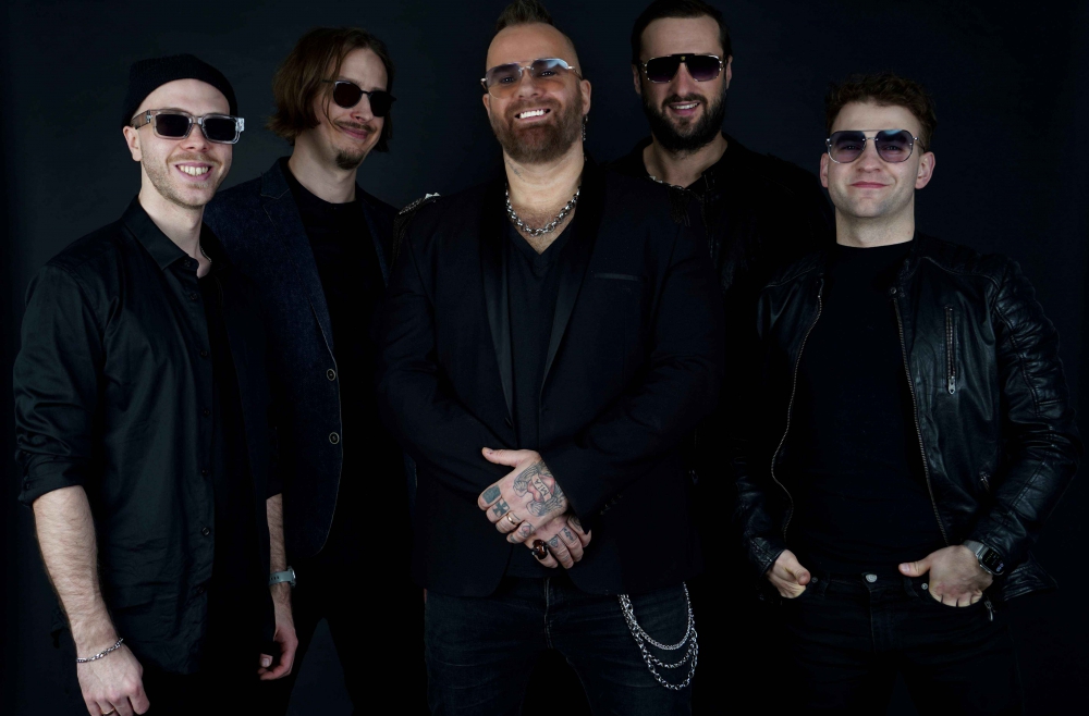 Andris Kivičs un grupa Z-Scars atgriežas ar 25 gadu jubilejas koncerttūri visā Latvijā / LR2 / / Latvijas Radio