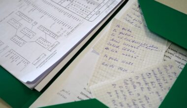 Latvie&scaron;u valodas kursu materiāli.