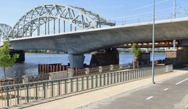 Premjere vēlas noskaidrot atbildīgos par nepabeigto "Rail Baltica" balstu Daugavā