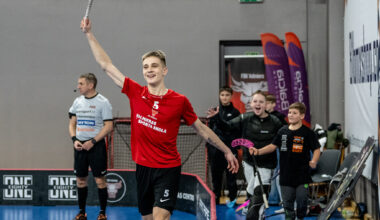 Latvijas Florbola savienība » LV » 2025/2026 » Jaunumi » Runcis pēdējā minūtē izrauj "FBK Valmiera/VSS" ceturto uzvaru