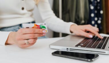 eksperti atklāj, cik maksā tavi bankas karšu un soctīklu kontu dati melnajā tirgū -