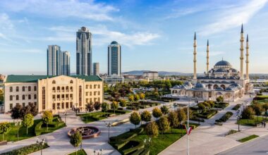 Kadirovam nieru mazspēja; Maskavā diskutē par viņa nomaiņu -