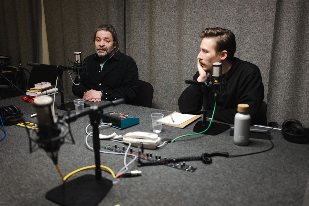 Raimonds Briedis (no kreisās) un Henriks Eliass Zēgners