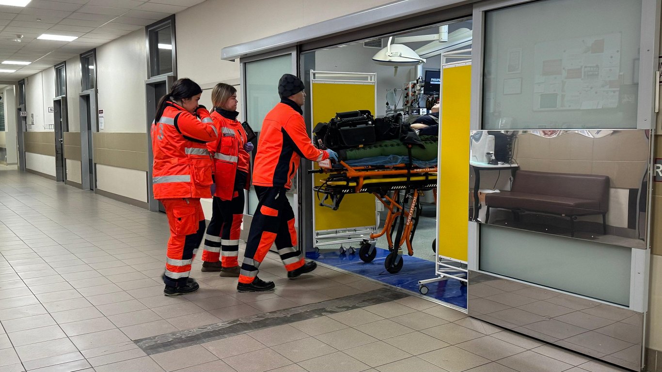 Ap 150 katru dienu – Austrumu slimnīcā svētku brīvdienās negaidīti daudz pacientu / Raksts