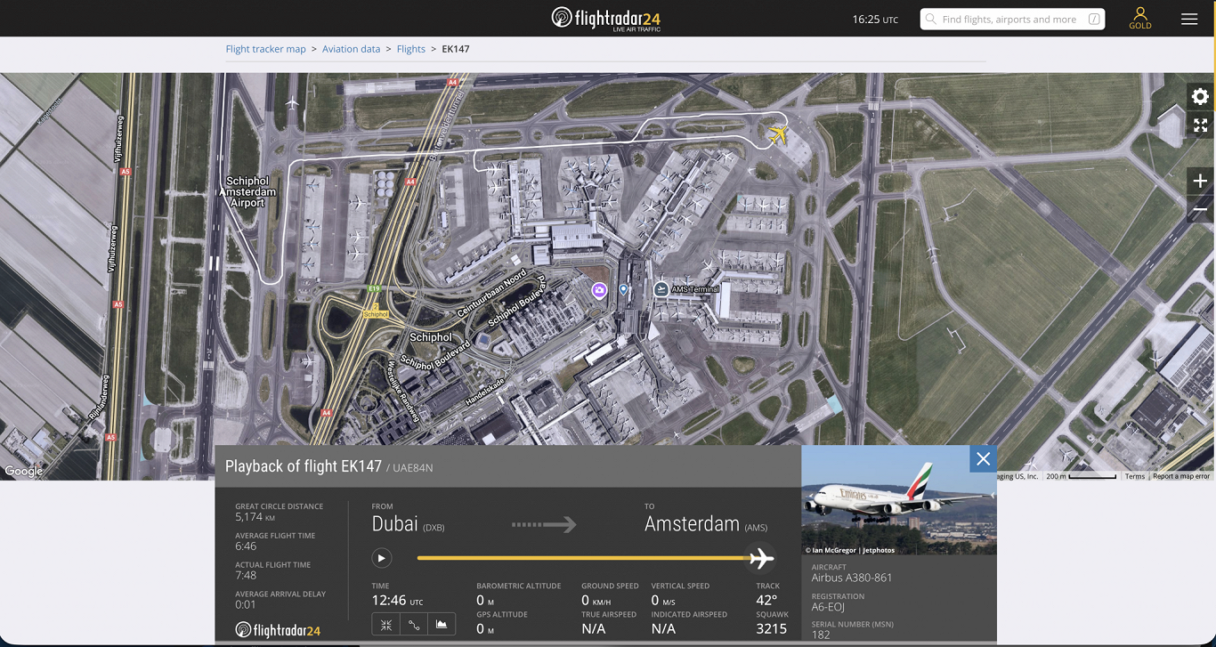 "Emirates" reiss EK147 pagaidu stāvvietā