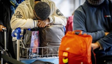 &Scaron;ipholas lidostā atcelti vairāk nekā 2000 reisu