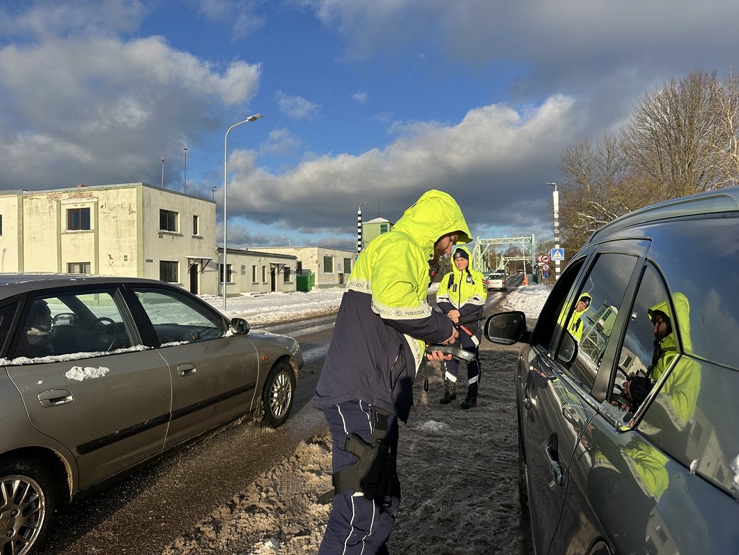 Valsts policijas pārbaudes Kurzemē