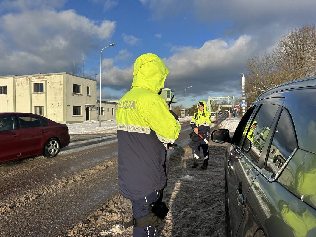 Valsts policijas pārbaudes Kurzemē