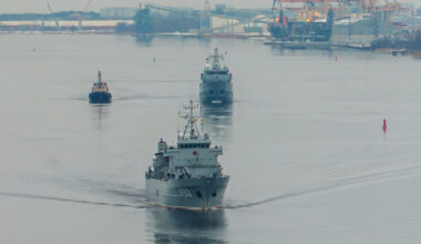 Rīgā ierodas Latvijas Jūras spēku "Virsaitis" un Polijas Jūras spēku "Czernicki"