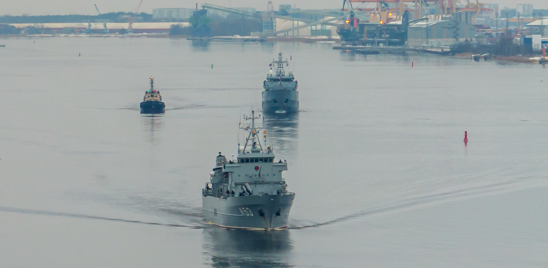 Rīgā ierodas Latvijas Jūras spēku "Virsaitis" un Polijas Jūras spēku "Czernicki"