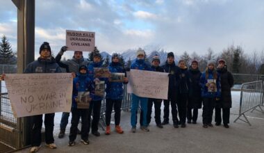 Protests pret Krievijas sportistu dalību skeletona sacensībās Īglsā