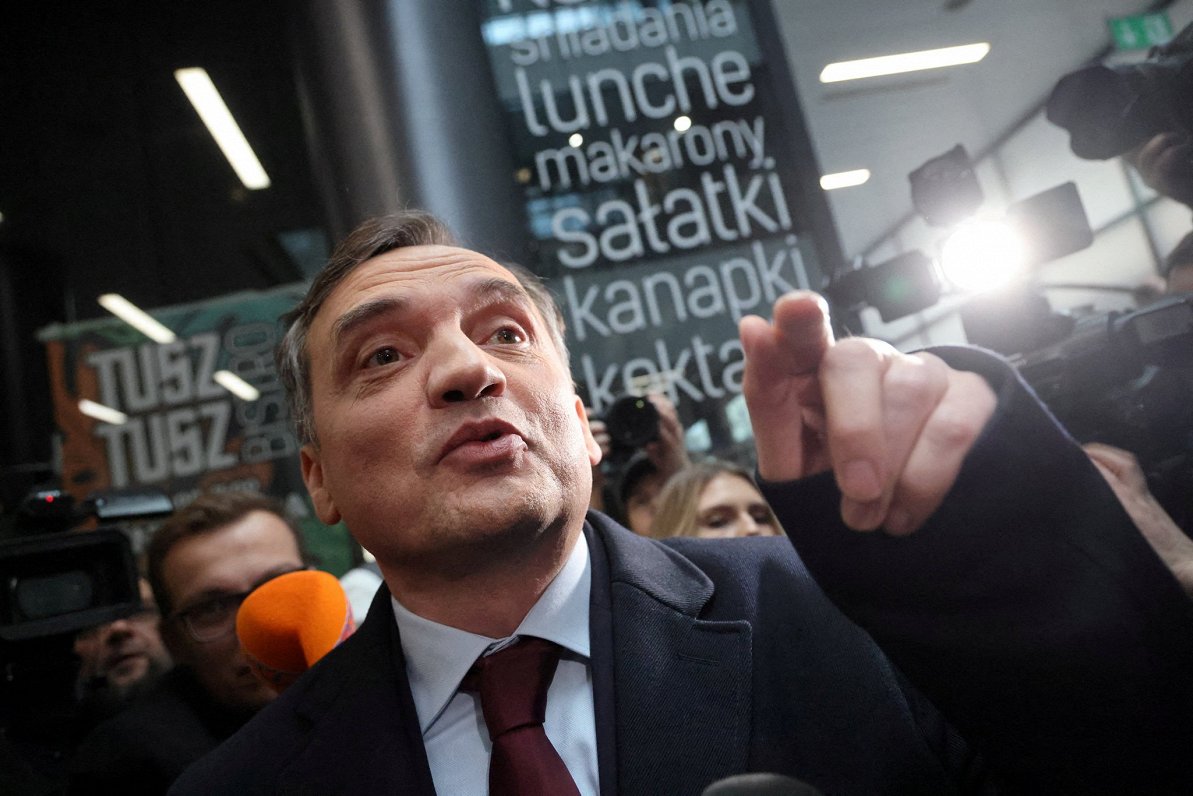 Biju&scaron;ais Polijas tieslietu ministrs Zbigņevs Zjobro