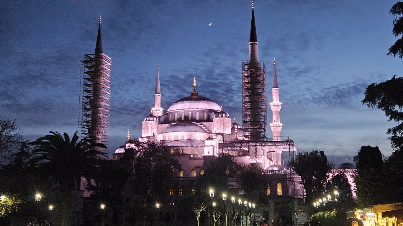 Stambula, Zilā mošeja