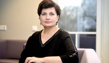 Zāļu valsts aģentūras Zāļu dro&scaron;uma nodaļas vadītāja Ilze Viņķele.