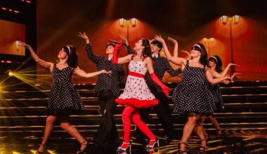 Alise Haijima izpilda Raimonda Paula dziesmu "Laternu stundā"