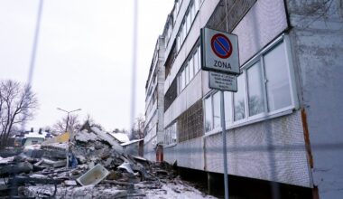 Daudzdzīvokļu ēka Bauskas ielā 15 pēc gāzes sprādziena