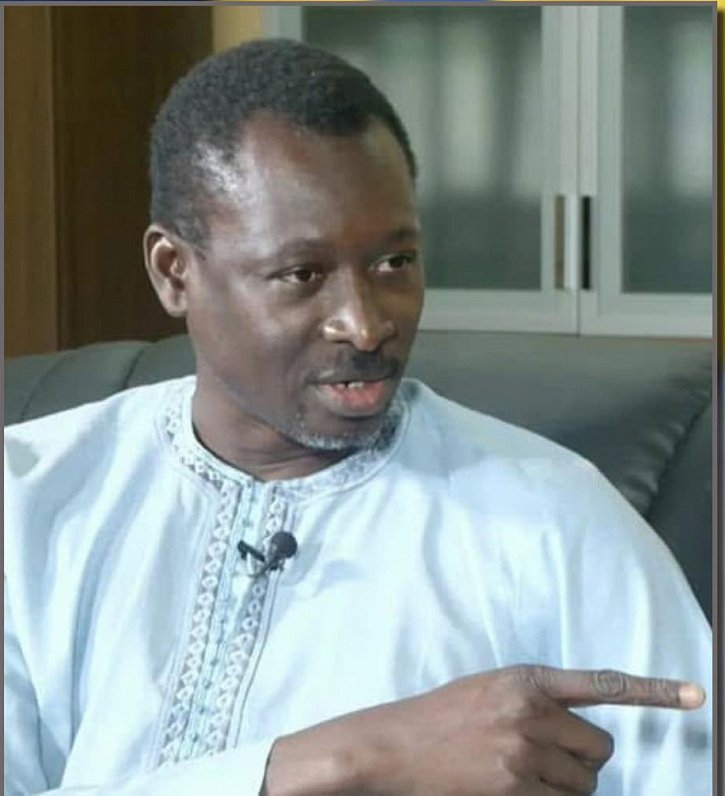 Gambijas Jūras administrācijas Kuģu reģistra direktors Lamins Džavara tiek turēts aizdomās par kukuļ...