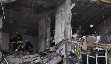 Steidzama evakuācija! Kijivas iedzīvotāji aicināti atstāt pilsētu – iestājusies krīzes situācija