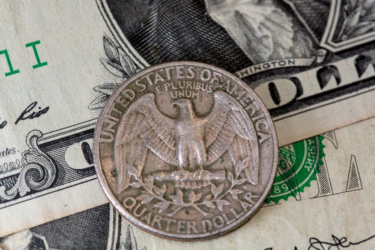 ASV sudraba monēta ar ērgli