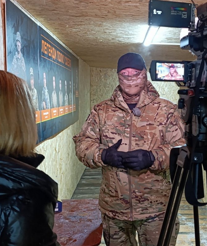 Ukrainas karavīri ir motivēti atgūt savas teritorijas, pauž latviešu brīvprātīgais frontē / Raksts