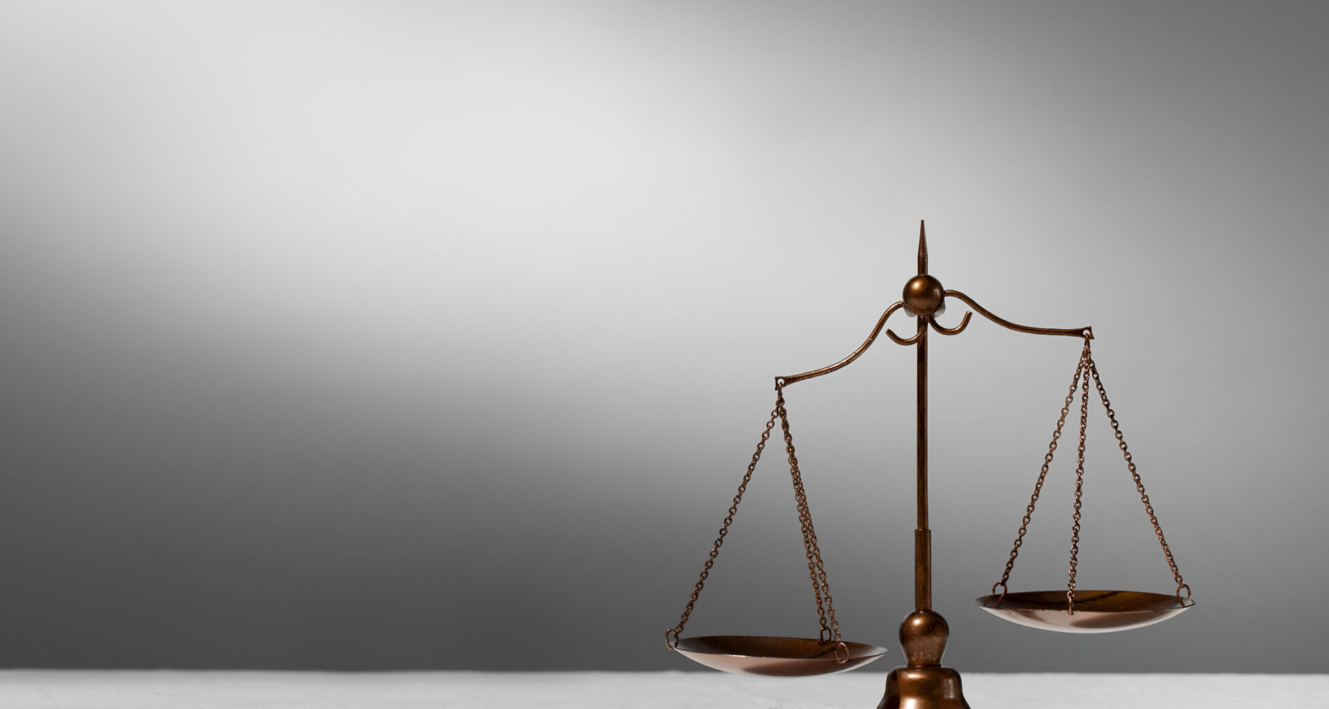 Ungārija piešķīrusi patvērumu bijušajam Polijas tieslietu ministram -