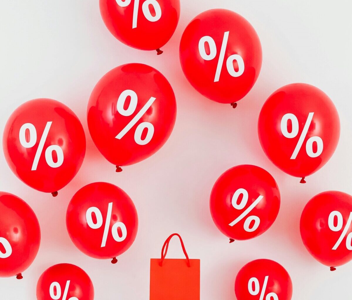 Ziemassvētku dāvana – cenu līmeņa kritums decembrī