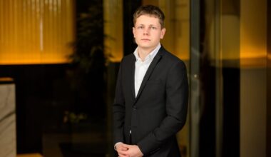 2025. gads finanšu tirgos kā amerikāņu kalniņu brauciens. Cik bedrains būs 2026. gads?